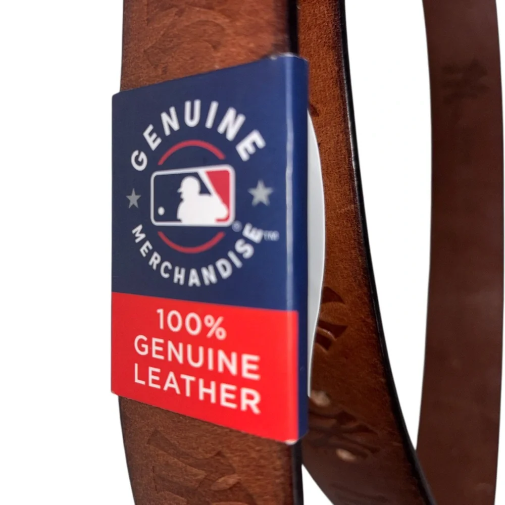New York Yankees Brown Leather Belt Logo Embossed Size XL Officially Licensed